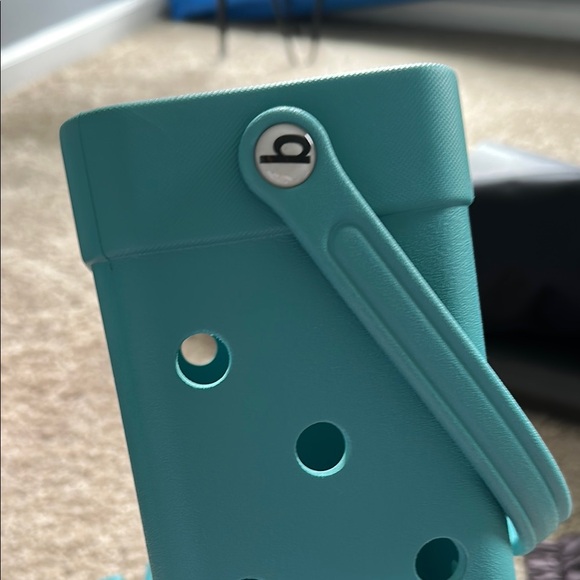 Bogg Blue Cup Holder Set - Picture 2 of 3